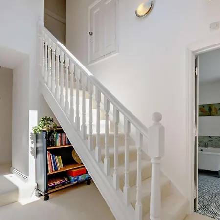 4 Bed In 92351 Ferienhaus Alston